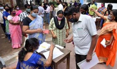 பள்ளிகளைத் திறப்பது பற்றி இன்று முதல் ஜன.8 வரை கருத்துக் கேட்புக் கூட்டம்