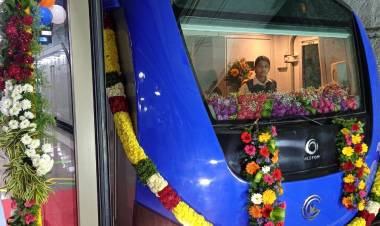சென்னை மெட்ரோ ரெயிலின் ரயில் வாஷர்மன்பேட்டிலிருந்து விம்கோ நகருக்கு முதல் சேவையை இயக்க தயாராக உள்ளது