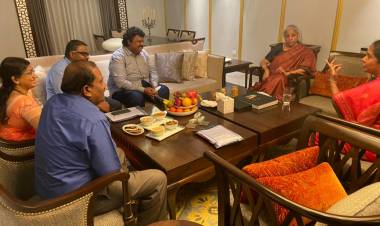 It gives us great pleasure to share that Laghu Udyog Bharati Core Team, once again had the opportunity to meet Hon'ble FM Smt. Nirmala Sitharaman.