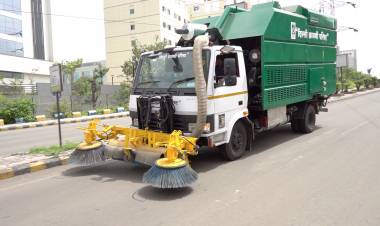 Cooper Corporation supports the Swachh Bharat Abhiyan Initiative by providing a 150 HP CNG Auxiliary Gas Engine to Kam-Avida Enviro Engineers CNG Road Sweeper