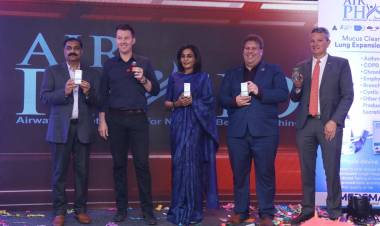 Brett Lee Launches Life Changing Devices in Chennai