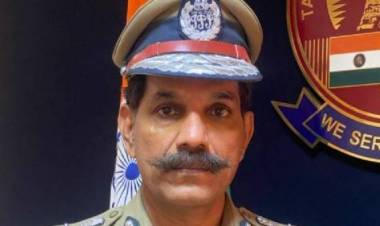 ஹெல்மெட் அணியாமல் பைக்கில் செல்லும் போலீசார் மீது கடும் நடவடிக்கை எடுக்கப்படும்: டிஜிபி எச்சரிக்கை