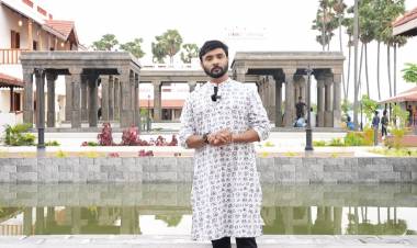     “கீழடி தமிழர்களின் வேரடி..”