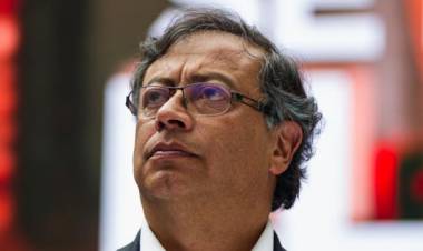 இஸ்ரேல் உடனான உறவை முறித்துக் கொள்வதாக கொலம்பிய அதிபர் குஸ்டாவோ பெட்ரோ அறிவிப்பு