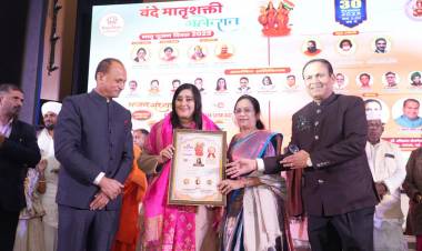 Vande Matri Shakti Pujan Mahotsav, dedicated to honouring mothers from across the country, was organised at the Dr. Ambedkar International Centre in Delhi