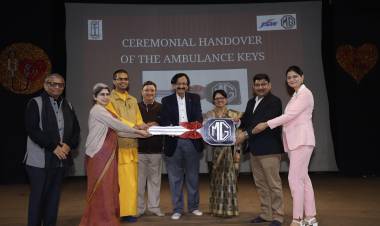 JSW MG Motor India Hands Overa Retrofitted MG Hector Ambulance to Chinmaya Mission Delhi to Support Community Healthcare