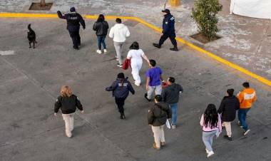 USA Welcomes undocumented Immigrants to return with incentives