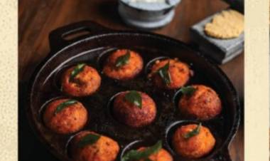 Celebrate Puthandu with a Heritage Karikalan Virundhu at Sangamithirai, Feathers Hotel