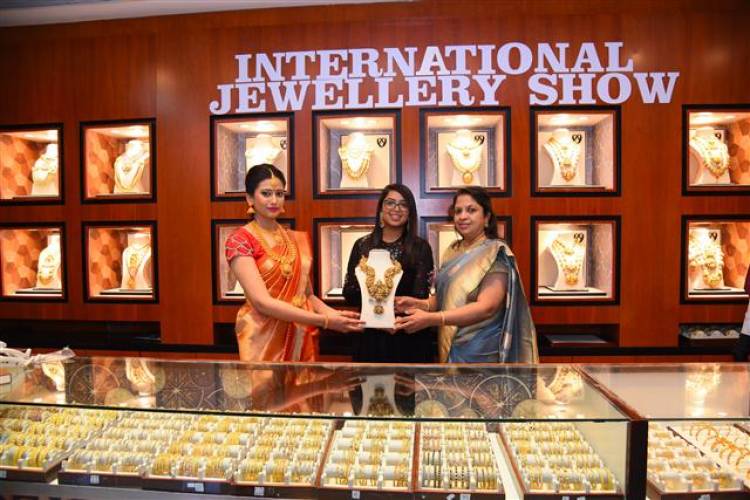 Joyalukkas International Jewellery Show 2019