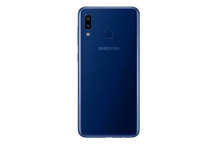 Samsung A20 with latest OS Android Pie at INR 12,490