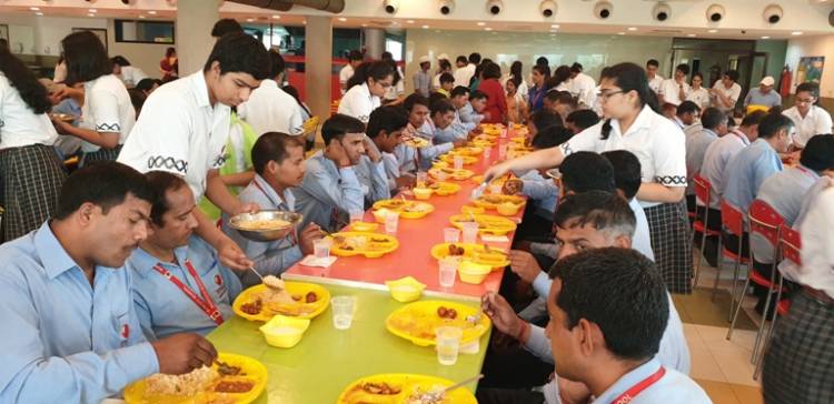 Gurugram students honour labourers for their daily contributions