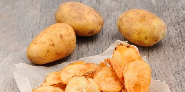 Don't eat too much potato chips during pregnancy
