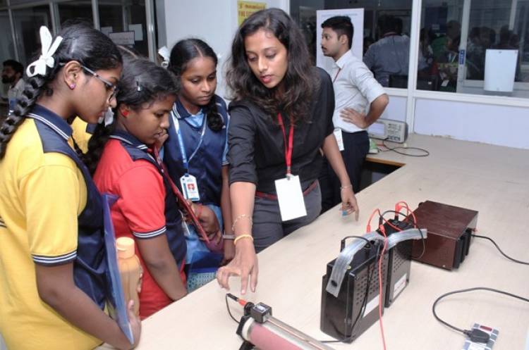 School students get new insights at Sci-tech expo at SRM