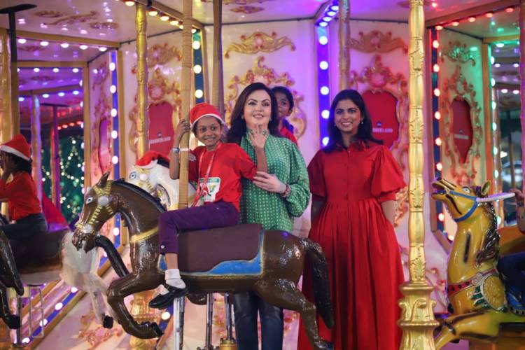 Reliance Foundation hosts 4000 underprivileged children at a special preview of Jio-"Wonderland Mumbai’s new festive extravaganza”