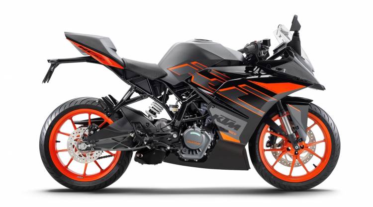 KTM LAUNCHES ALL NEW BS6 COMPLIANT 2020 RANGE