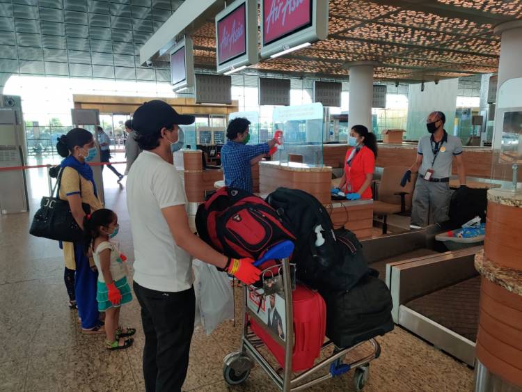 173 migrants flown by AirAsia India from Mumbai to Dehradun supported by NLS Alumni