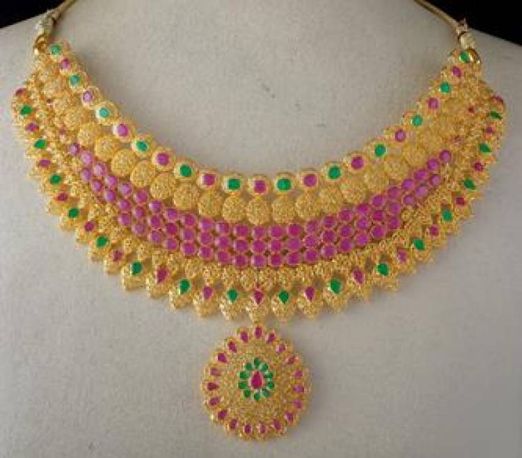 Eight stunning jewellery pieces from Kalyan Jewellers to celebrate auspicious Pongal