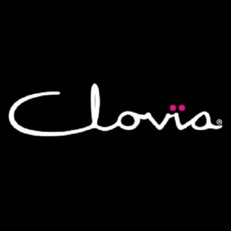 Clovia brings online shopping experience closer to offline retail through its Whatsapp and App based Bra-Bot - the online bra sales assistant