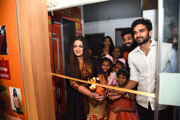 Apsara Reddy ropes in special kids to inaugurate TONEEZ Wellness by two times Mr. World Title winner Mr. Manikandan, specialized in Nutrition & Supplements focusing on providing all necessary products for your fitness journey at Kattupakkam, Chennai 56