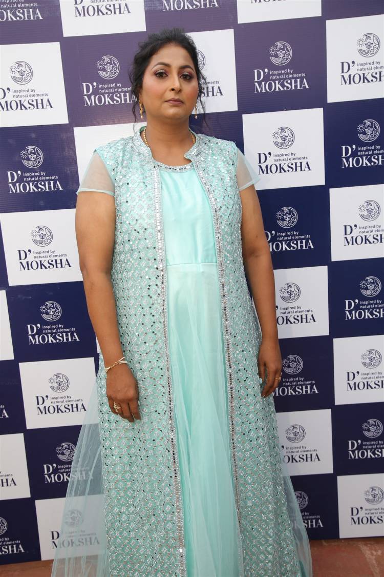  Beauty Brand D'MOKSHA PROFESSIONALS launched by Ms.Vanitha,Mr.Ajith & Mr.Karun Raman