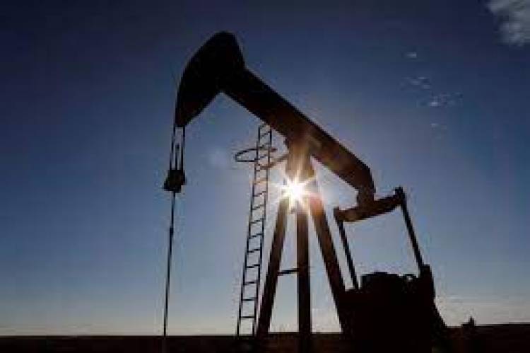 Crude jumps on global energy crunch