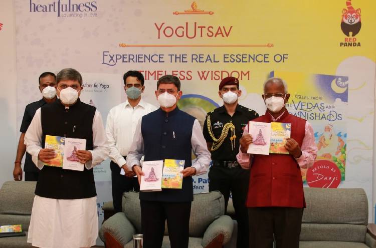 Hon’ble Governor of Tamil Nadu, Thiru R. N. Ravi  launched  the Books ‘The Authentic Yoga’ and ‘Tales from the Vedas and Upanishads’ from Heartfulness.