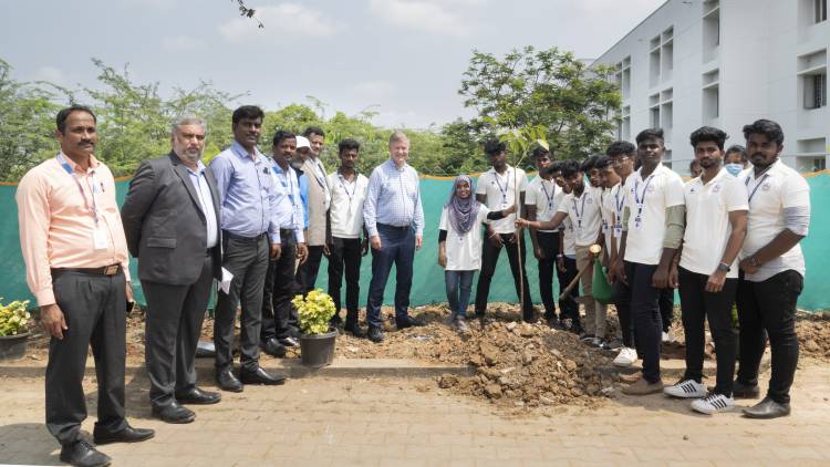 A talk on ‘Combating Global Warming & Climate Change’ by Mr.Erik Solheim, Former Under-Secretary General of the UN at AARUPADAI VEEDU INSTITUTE OF TECHNOLOGY (AVIT)