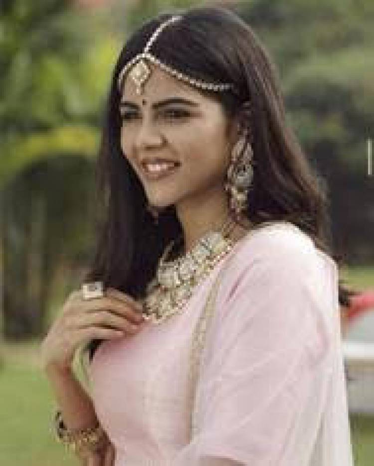 Celebrating Kalyani Priyadarshan birthday with her top 5 awe- inspiring looks wearing jewellery from Kalyan Jewellers