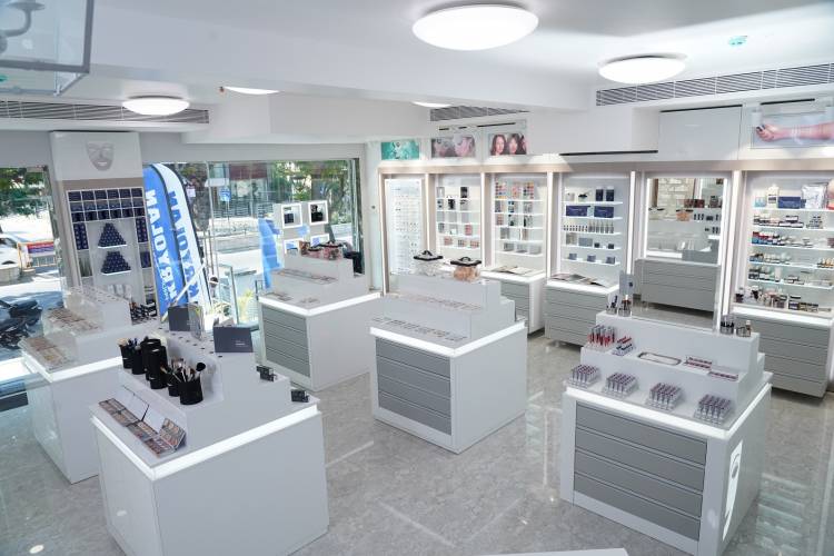 International Make-up Brand Kryolan Launches their first Standalone Store and Training Centre in Chennai