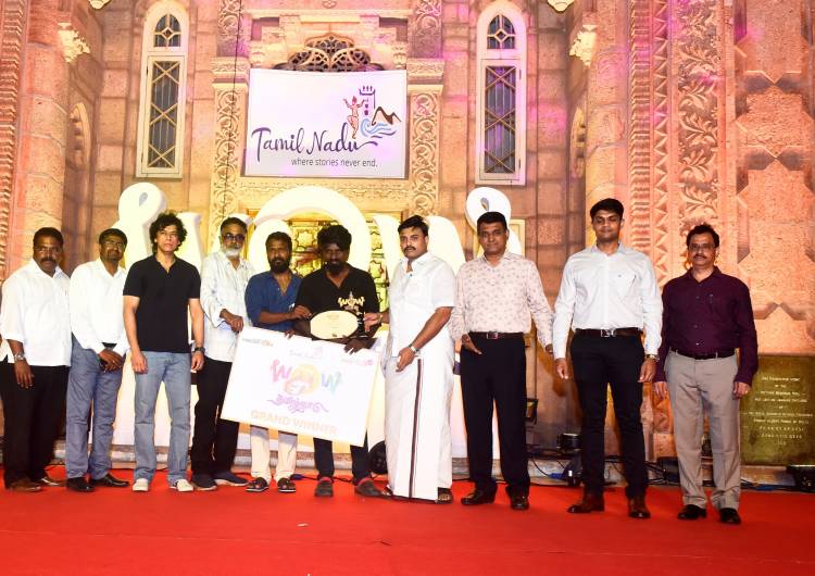 Hon’ble Minister for Tourism of Tamil Nadu Dr.M.Mathiventhan felicitates the winners of ‘WOW TAMILNADU 2021 AWARDS’ in the presence of the most prestigious jury at Government Museum, Chennai