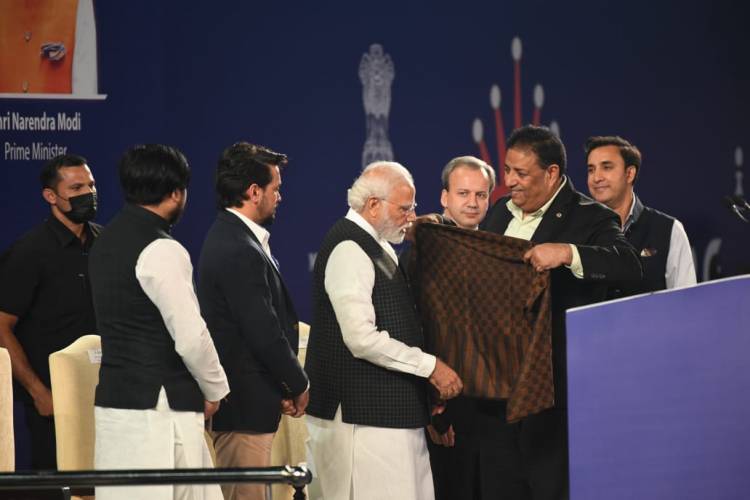 PRIME MINISTER NARENDRA MODI LAUNCHES THE TORCH RUN FOR 44TH CHESS OLYMPIAD