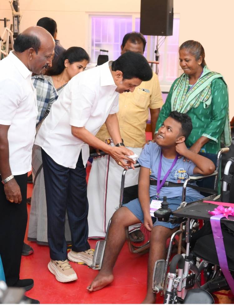 The Honourable Chief Minister of Tamil Nadu, Thiru M. K. Stalin, today inaugurated ‘Vizhuthugal – One Stop Centre’ established to provide health - related rehabilitation services for Differently Abled Persons, in Kannagi Nagar, Sholinganallur, Chennai.