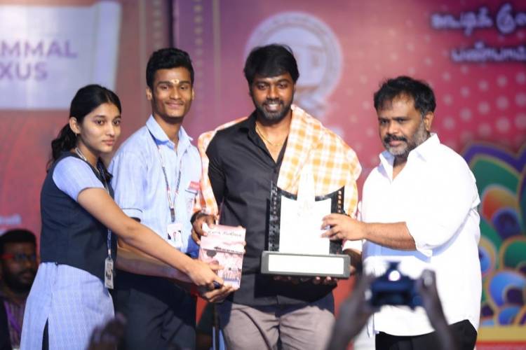 வேலம்மாள் பள்ளியில் நடைபெற்ற 12-வது வீதி விருது விழாவின் பரிசளிப்பு விழா, 2025