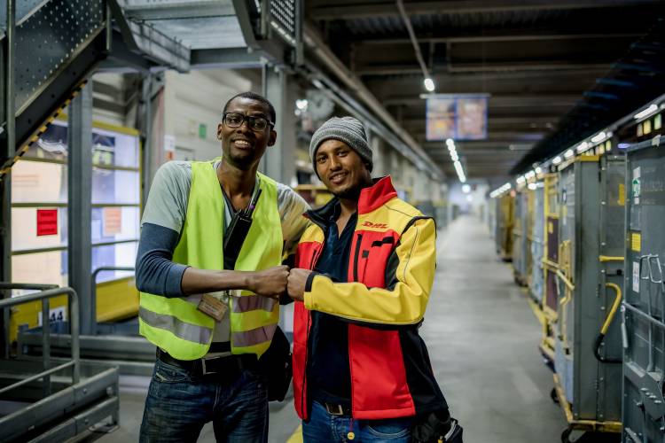 DHL Group has integrated more than 30,000 refugees into the labor market within ten years 