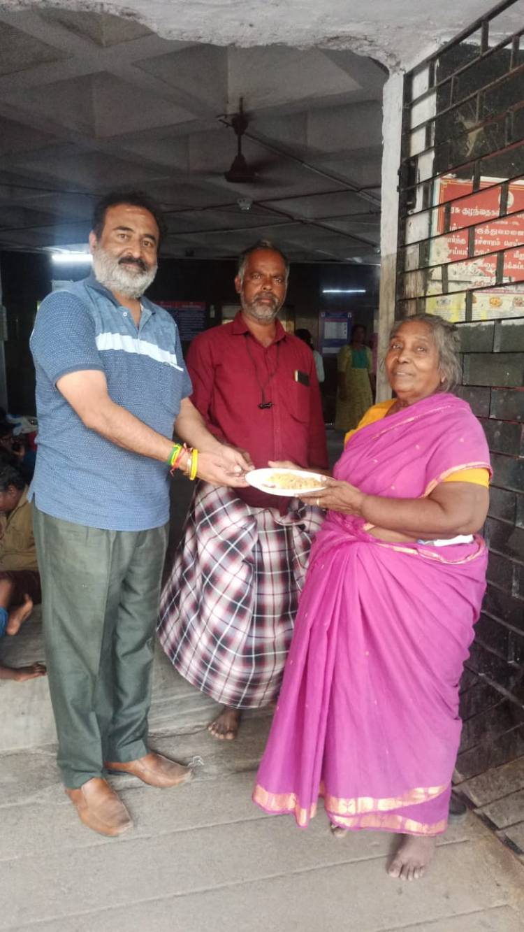 HUNGER PROJECT ingurated by MJF Ln S.Ganesh  kumar and food sponcered by Ln.Baleswar from LC EDEN, 200 caretakers got benefited.