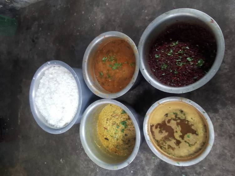 Today's afternoon lunch has been prepared & cooked to be given to all the Inmates at Old Age Home, 