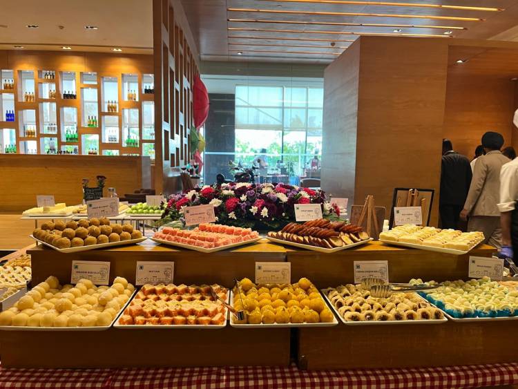 “Bring the Gang on Sunday” Brunch Offer at Waterside, Feathers Hotel