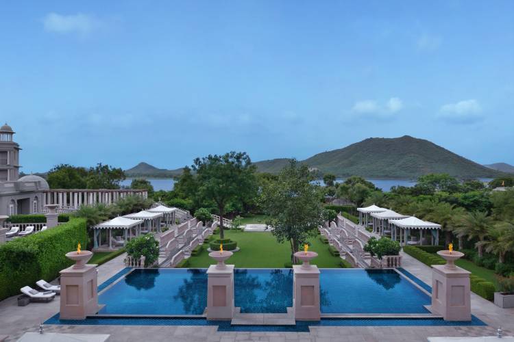 An Island of Dreams – Celebrate the Season of Enchantment at Raffles Udaipur