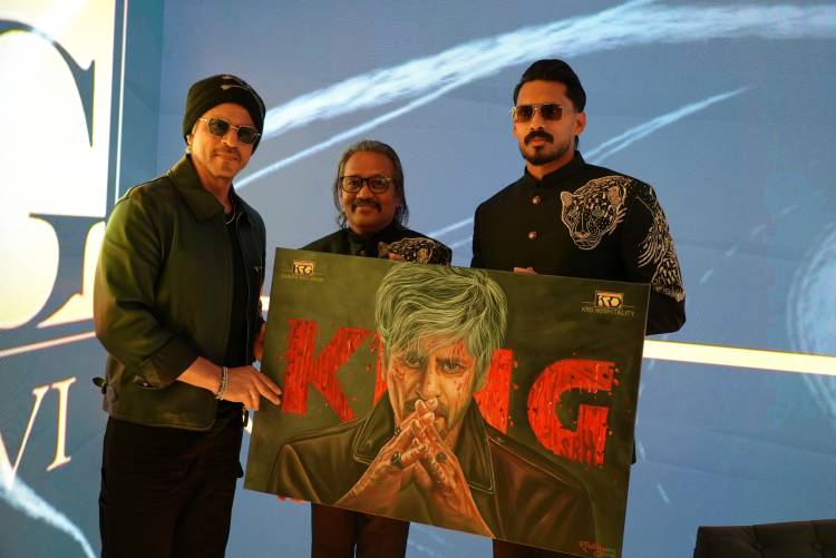  துபாயில் Kannan Ravi Group க்கு சொந்தமான புதிய பாந்தர் கிளப் Panther Club ஐ, திறந்து வைத்த கிங் கான் ஷாருக்கான் ! ( King Khan Shah Rukh Khan)