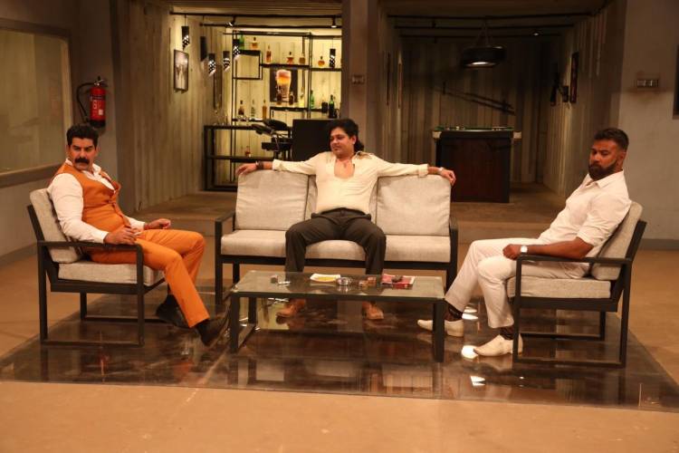 ”Anali” Movie Cast & Crew