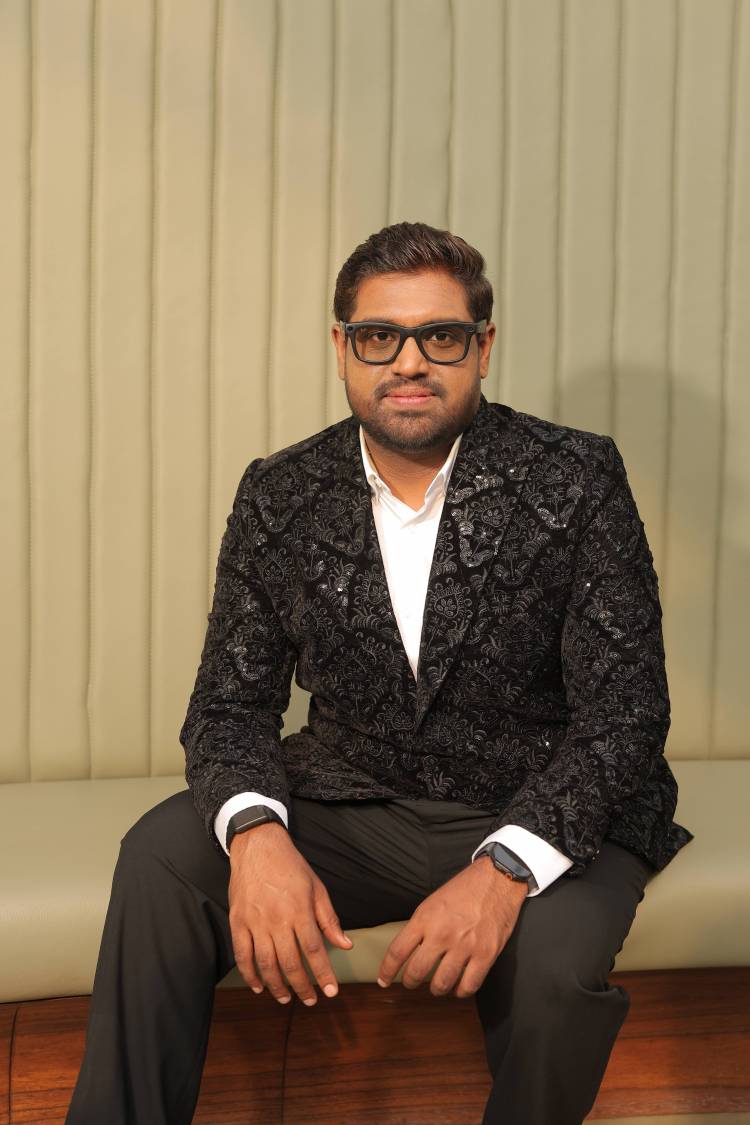 பாலிவுட்டில் கால் பதித்த இசையமைப்பாளர்  ஹேஷம் அப்துல் வஹாப்  (Hesham Abdul Wahab )!!