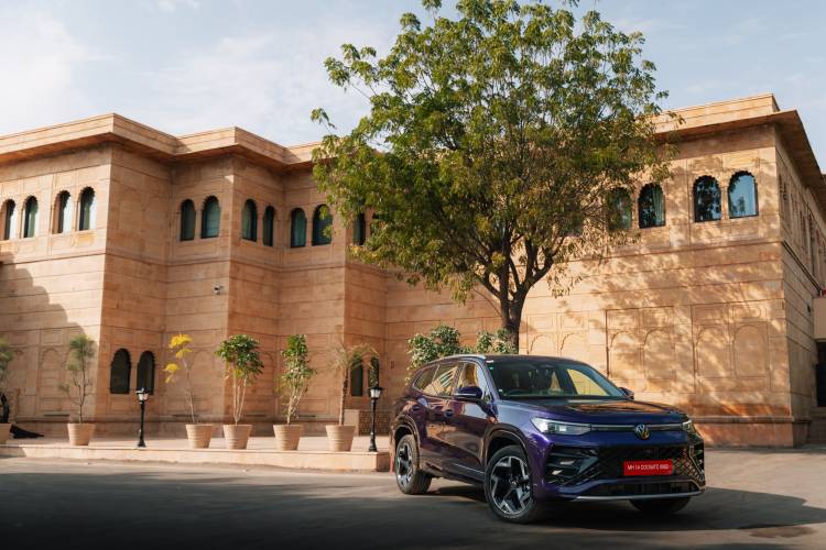 Volkswagen Tayron R-Line, the versatile luxury SUV from Volkswagen launched at an exciting introductory price of INR 46.99* Lakh