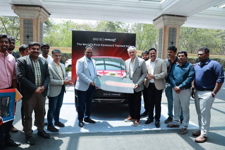 Actor-turned-racer Ajith Kumar takes delivery of Mahindra BE 6 Formula E Edition