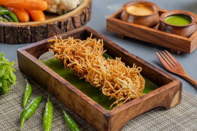 Sunset Bites, Skyline Nights: Early Evenings Get a Gourmet Upgrade at Skyloft, Feathers Hotel