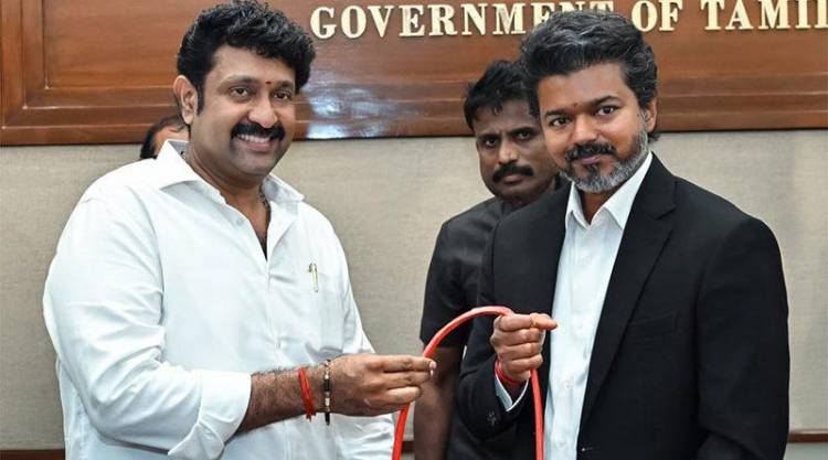 முதலமைச்சர் ஜோசப் விஜய்க்கு பப்புவா நியூ கினியா நாட்டின் வர்த்தக ஆணையர் டாக்டர்.ஆர்.சி.எம். விஷ்ணுபிரபு வாழ்த்து!