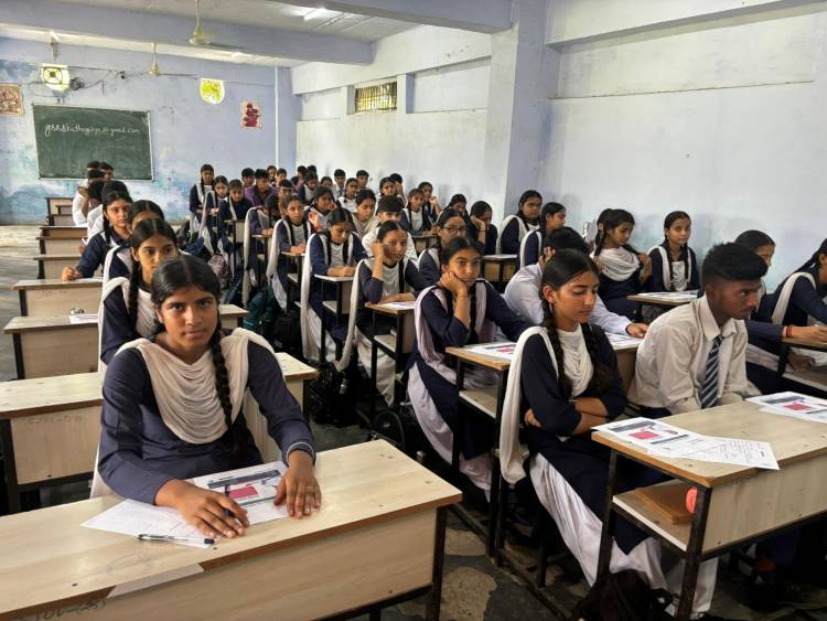 Crack Academy Conducts ‘Mere Sheher Ke 100 Ratan 2.0’ Scholarship Exam Across Himachal Pradesh