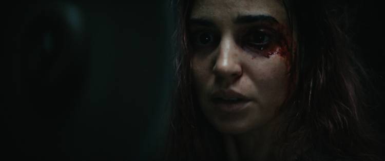 சோனி பிக்சர்ஸ் என்டர்டெயின்மென்ட் இந்தியா வழங்குகிறது  - EVIL DEAD BURN
