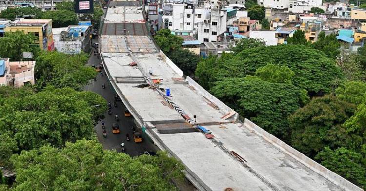   தேனாம்பேட்டை–சைதாப்பேட்டை நான்கு வழிச்சாலை மேம்பாலம்: நவம்பர் மாத இறுதியில் திறக்க திட்டம்.  