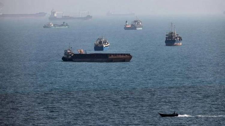 Iran and Oman Near Deal to Reopen Strait of Hormuz