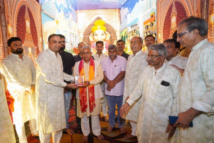 Ganesh Chaturthi Theme ‘Parivartan – Towards a Developed Bengal’  at Executive Palace Complex, Kolkata.